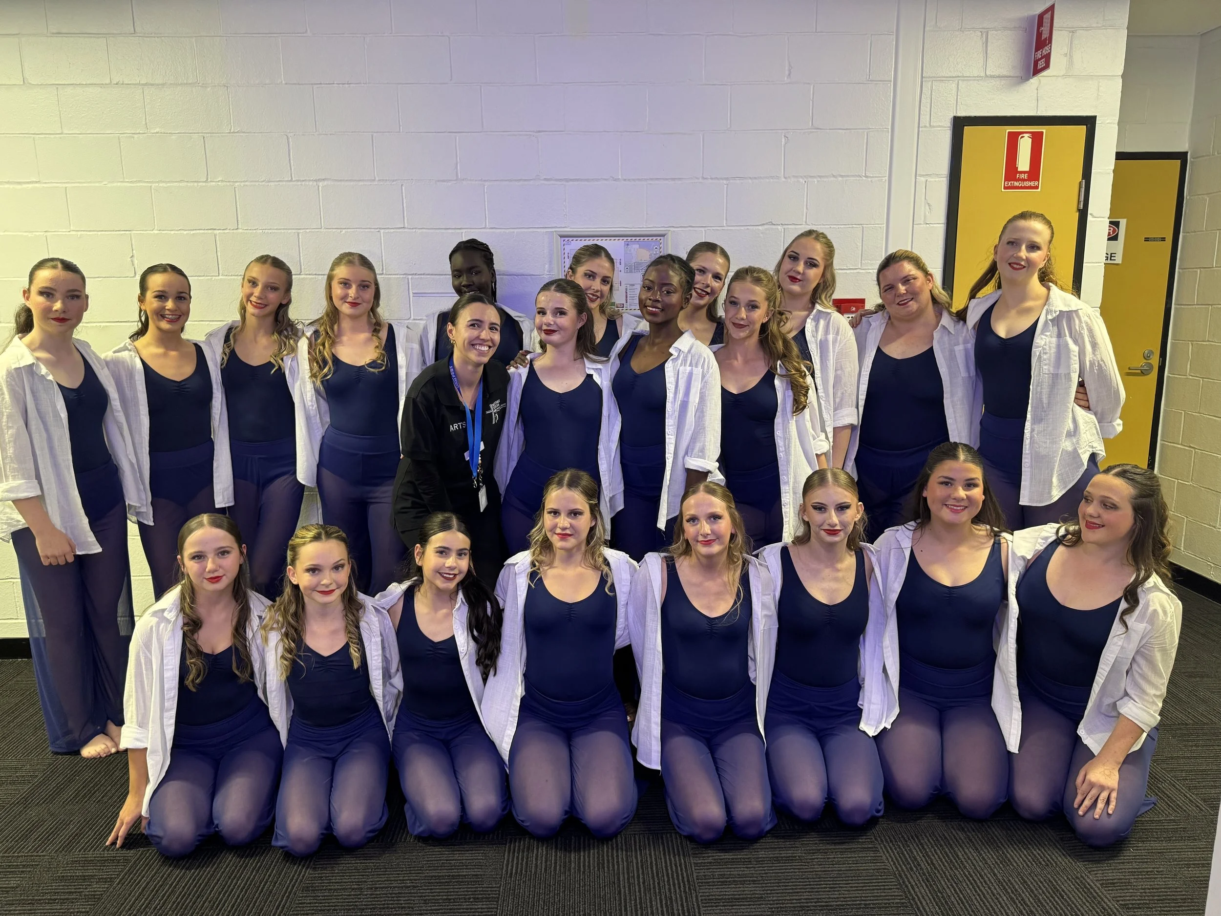 DANCE 1.jpg