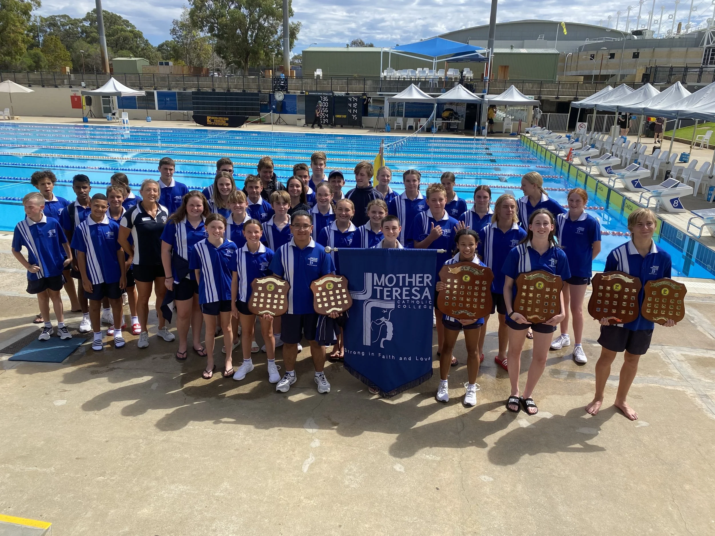 ACC swim team 2021.JPG