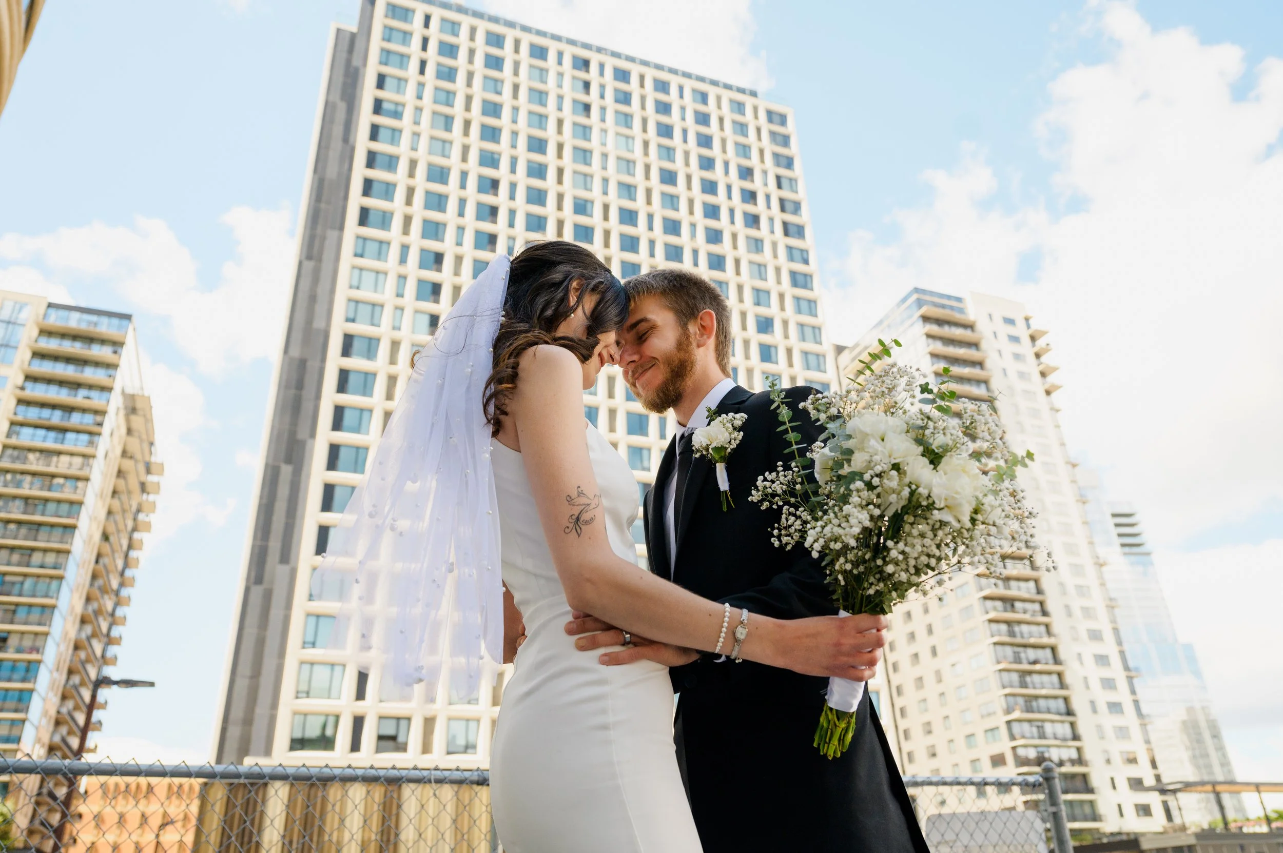 Minneapolis Elopement in Father Hennepin Bluff Park
