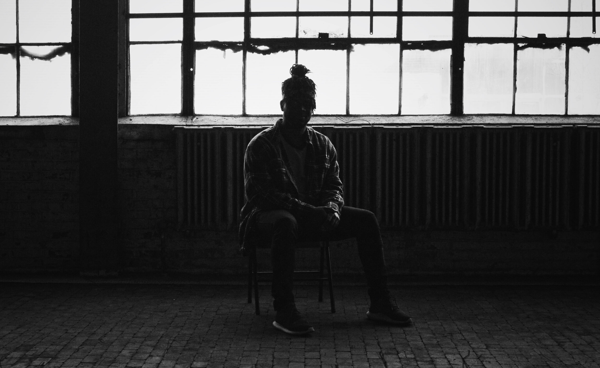 Use of Backlight to Create Silhouette.jpg