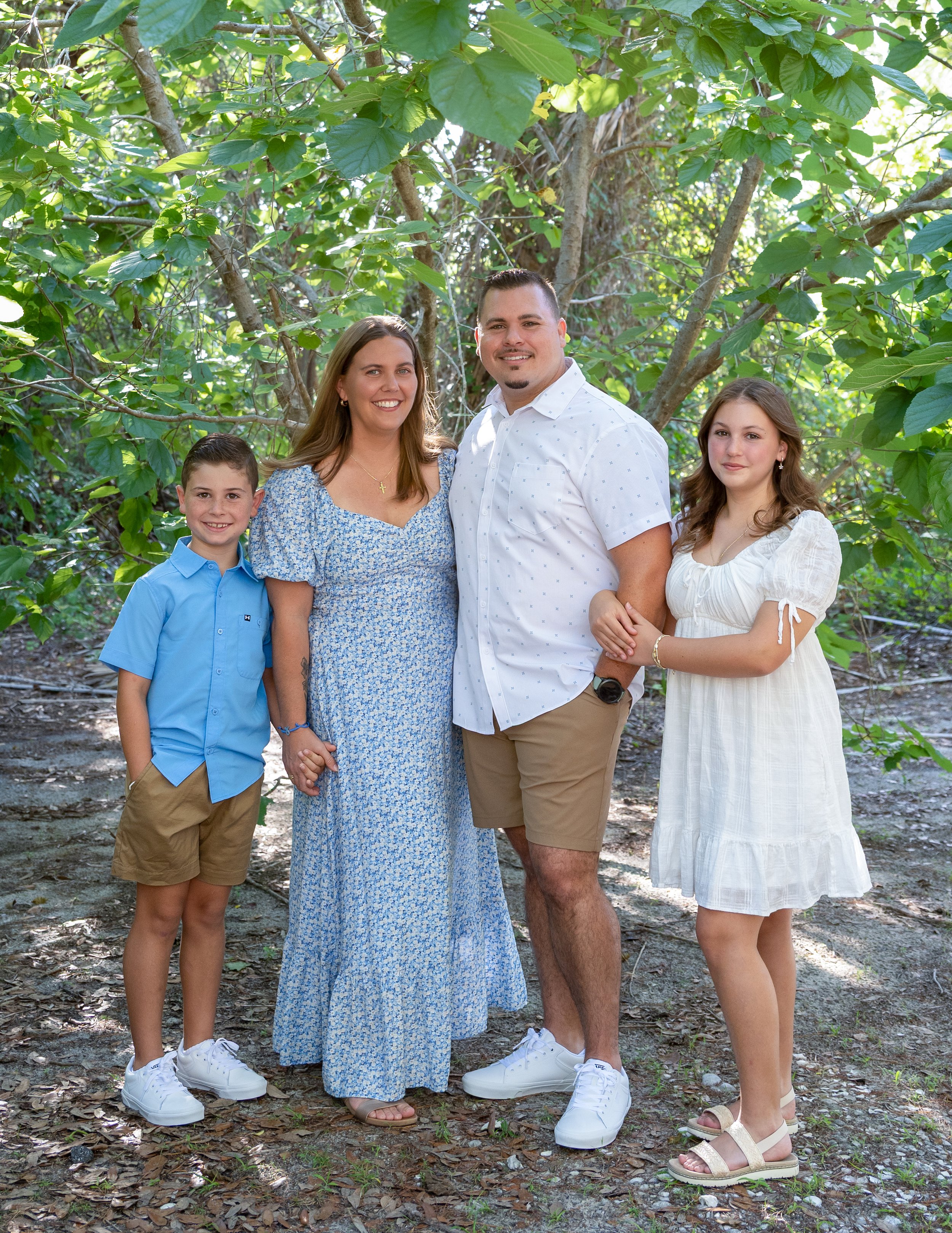 060526_PMN_DennisFamily_HReid-2.jpg