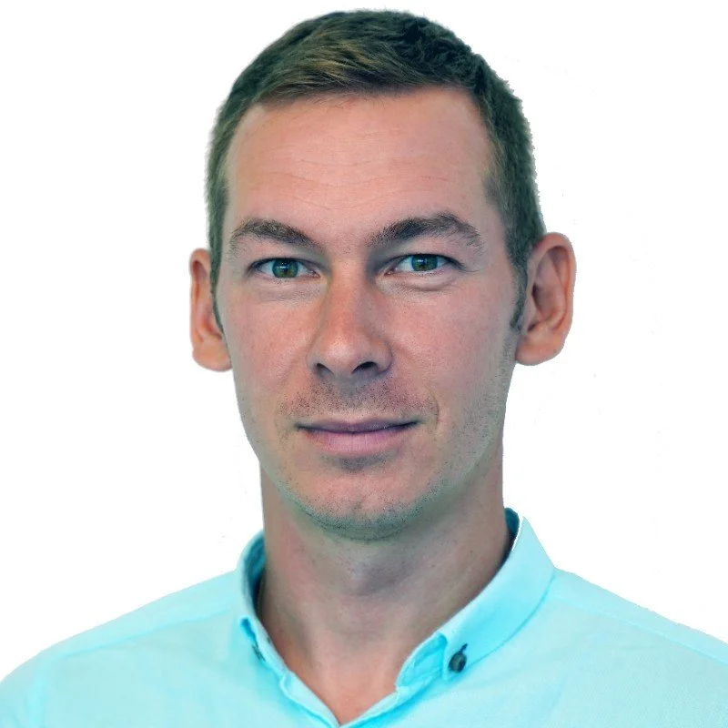  Igor, Subclass 858 recipient