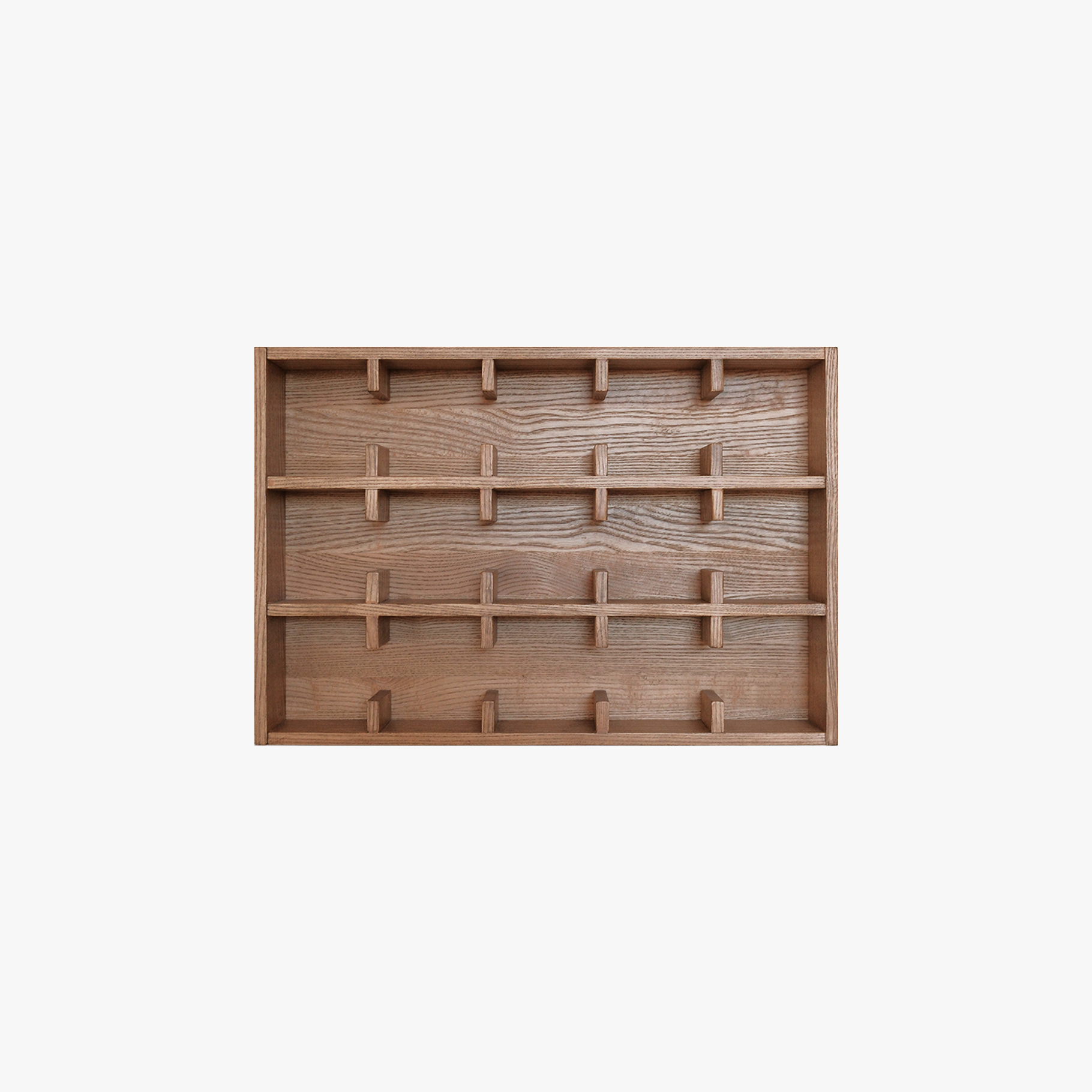 Blanq Studios_GRID15.png