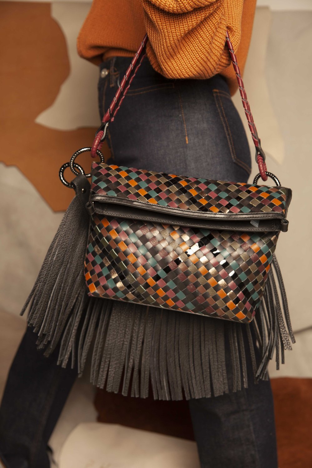 2022-Sieme-Marina-Bag-Fringe-Strap-Leather-Handbag-Autumn-Multicolor-Italy-1-r.jpg