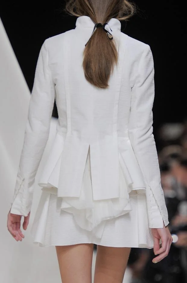 nina-ricci-details-spring-summer-2014-pfw4.jpg