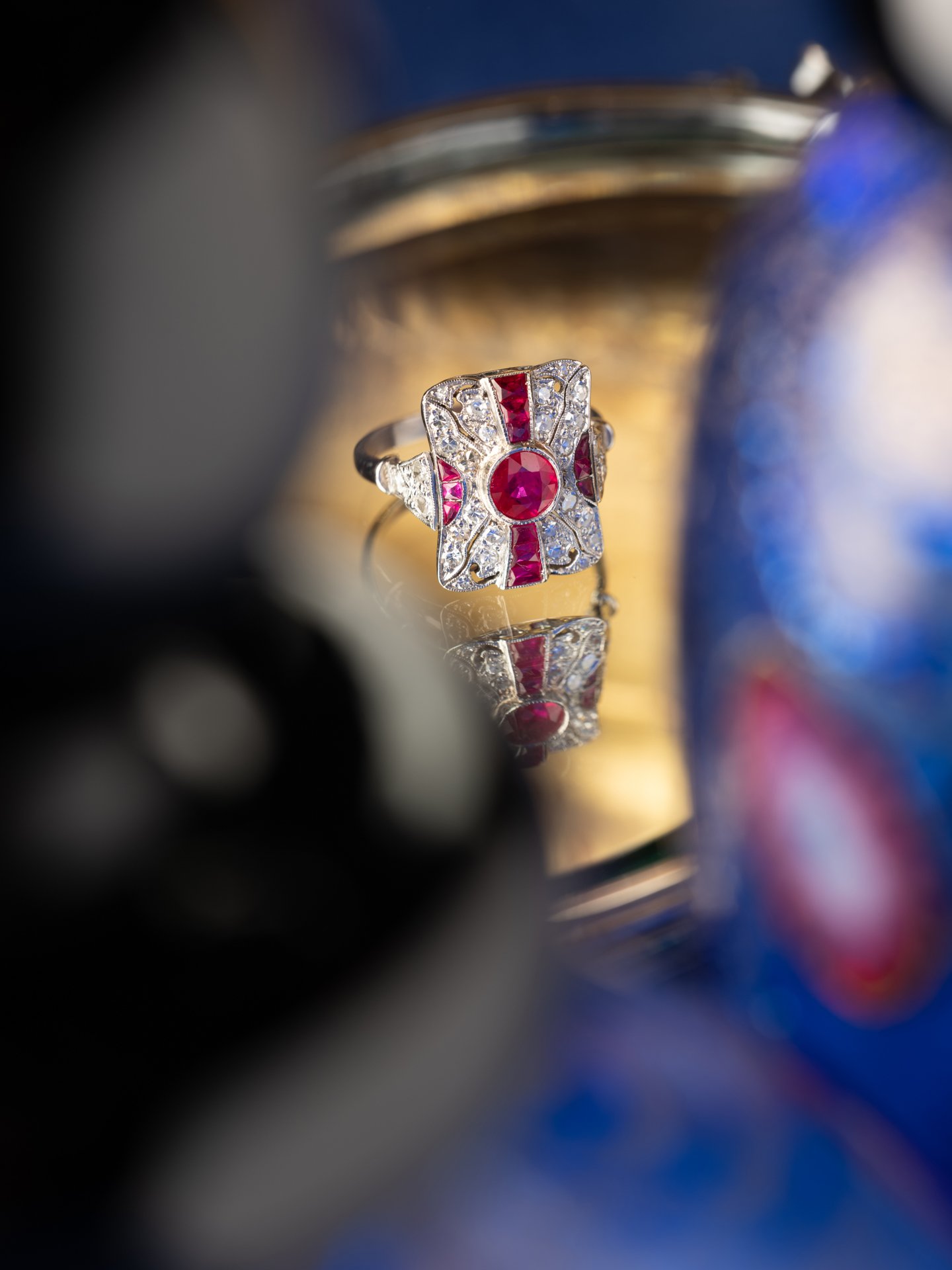 Bague Art Déco Rubis et Diamants en Or et Platine