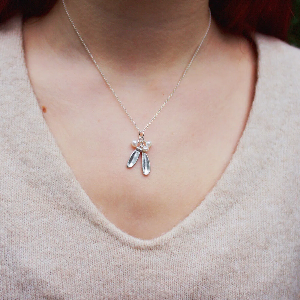 mistletoe necklace for christmas - sterling silver (Copy)