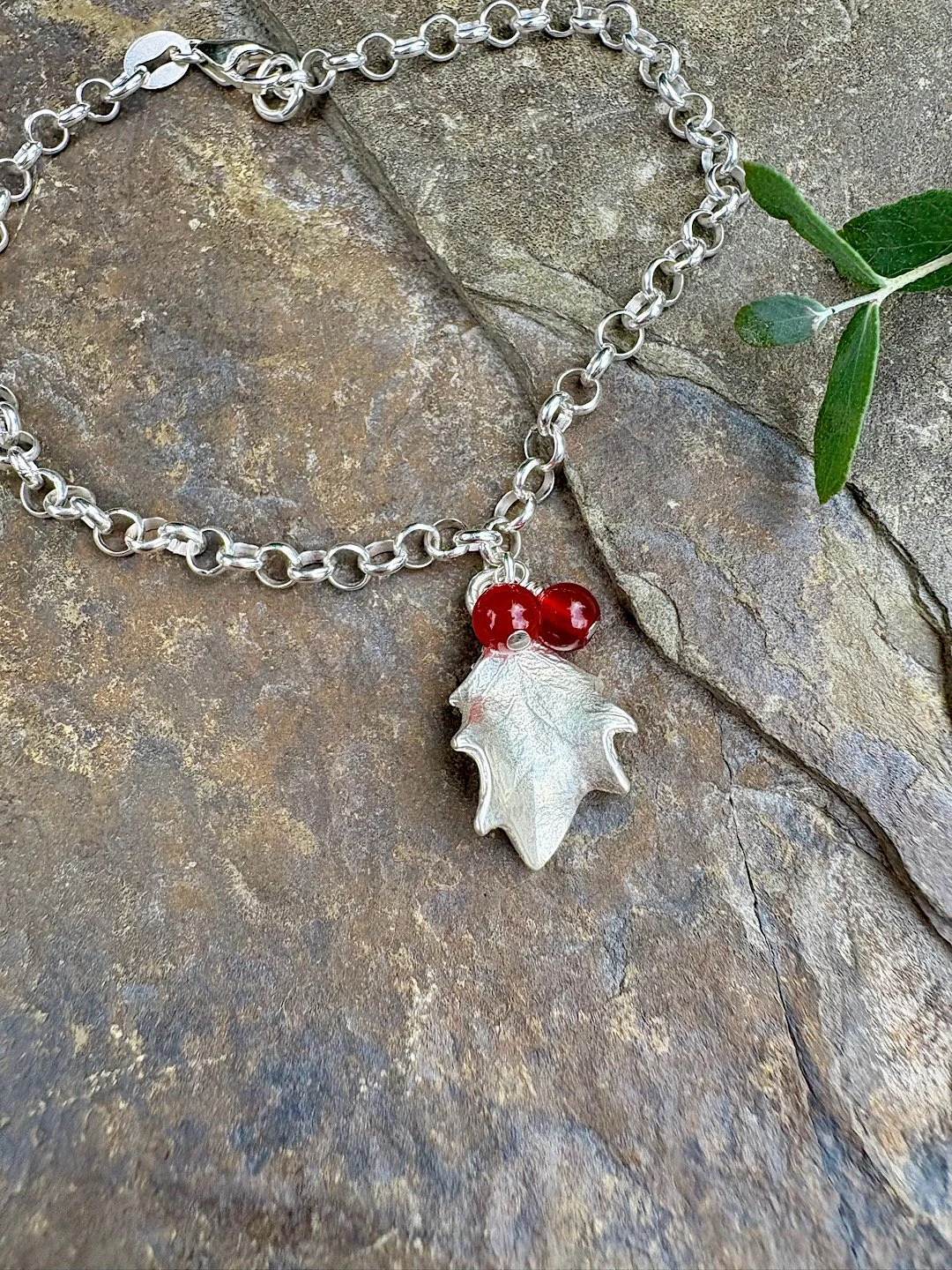 sterling-silver-bracelet-with-holly-leaf.JPG
