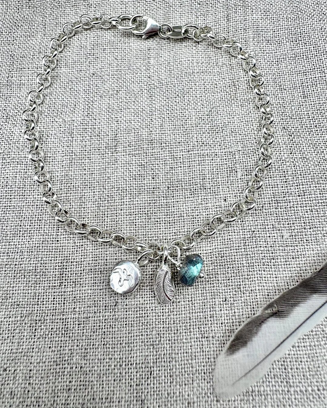 silver-artisan-jewellery-bird-bracelet.JPG
