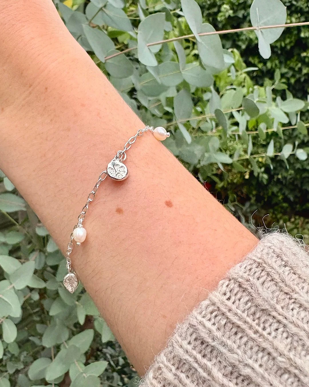 silver-charm-bracelet-botanical-jewellery.JPG