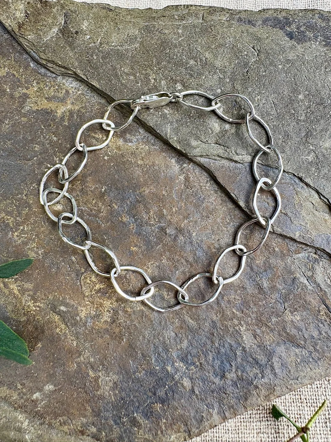 Silver Bracelet with Leaf Chain
