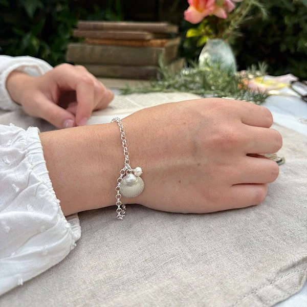 sterling-silver-shell-bracelet.jpg