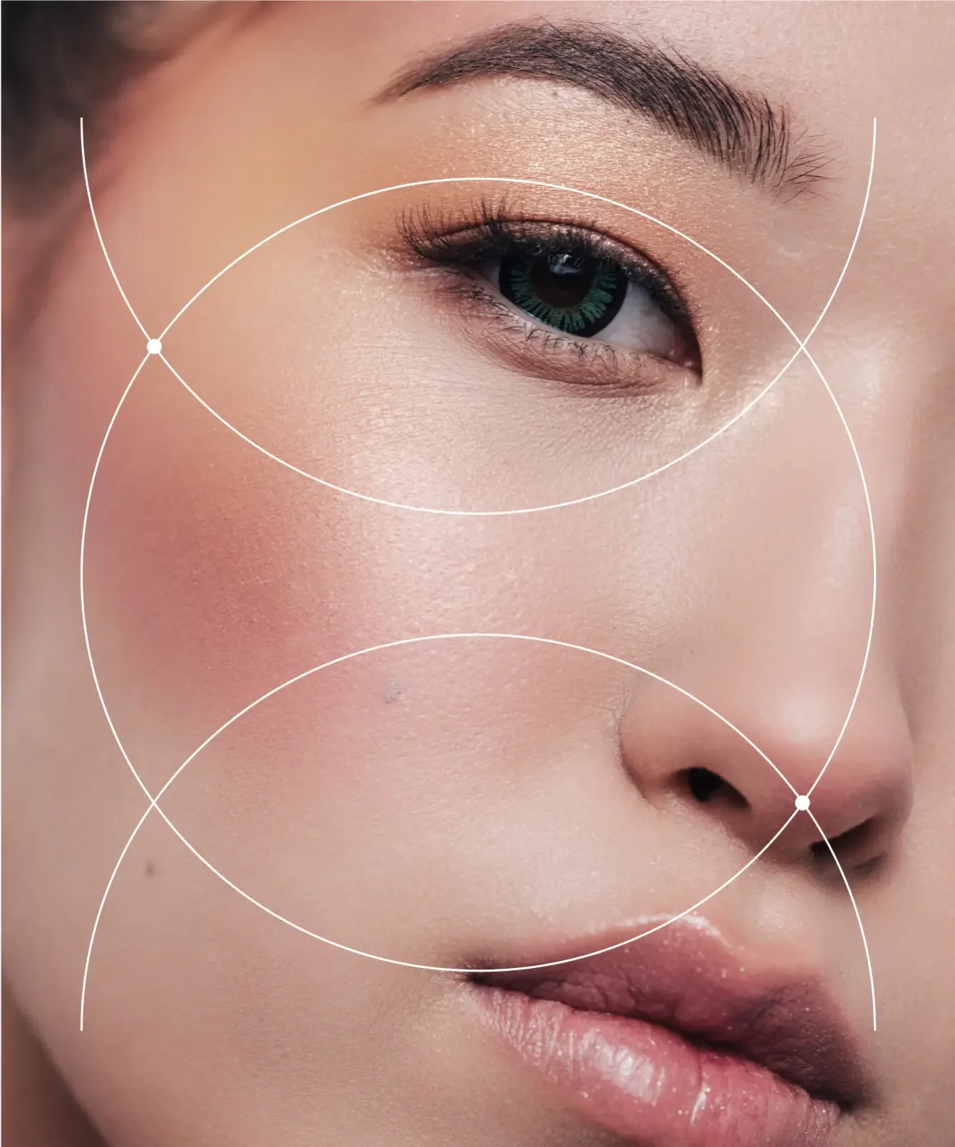 Cosmax-Face-with-circles-670x805-1.webp