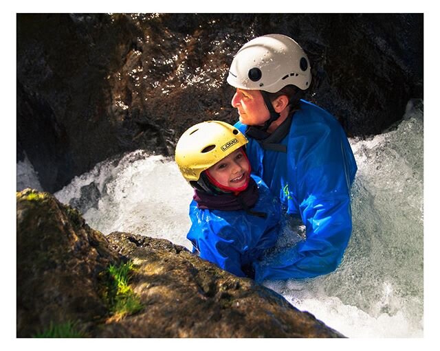 Big water and big smiles and little dudes🤗#ghyllscrambling #canyoning #lakedistrict .
.
.
.
.
.
#canyoningiswhatwedo #adventure #water #familyfun #cumbria #summer #getoutdoors #keswick