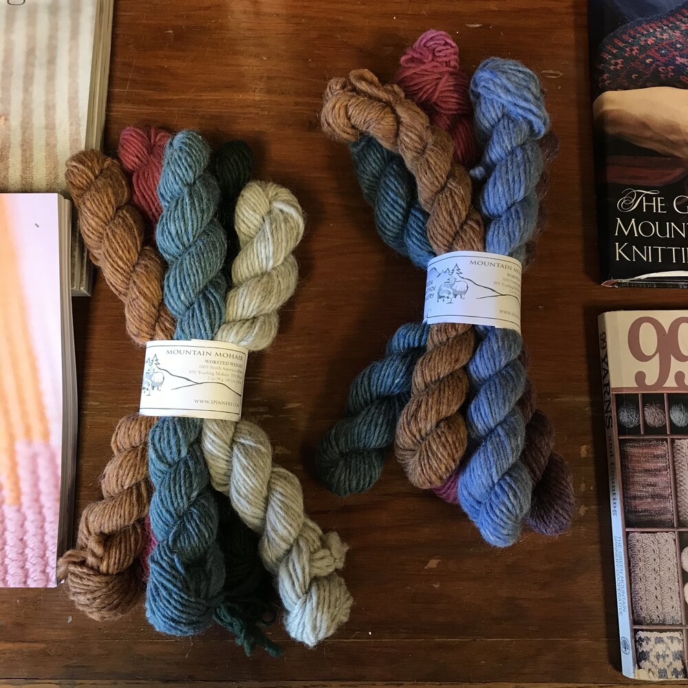 Mini skeins collections