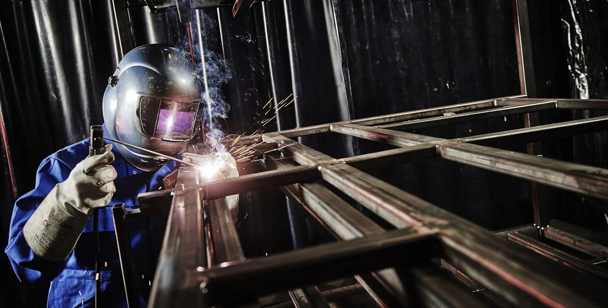 MILLENNIUM_JLR078 4.jpg