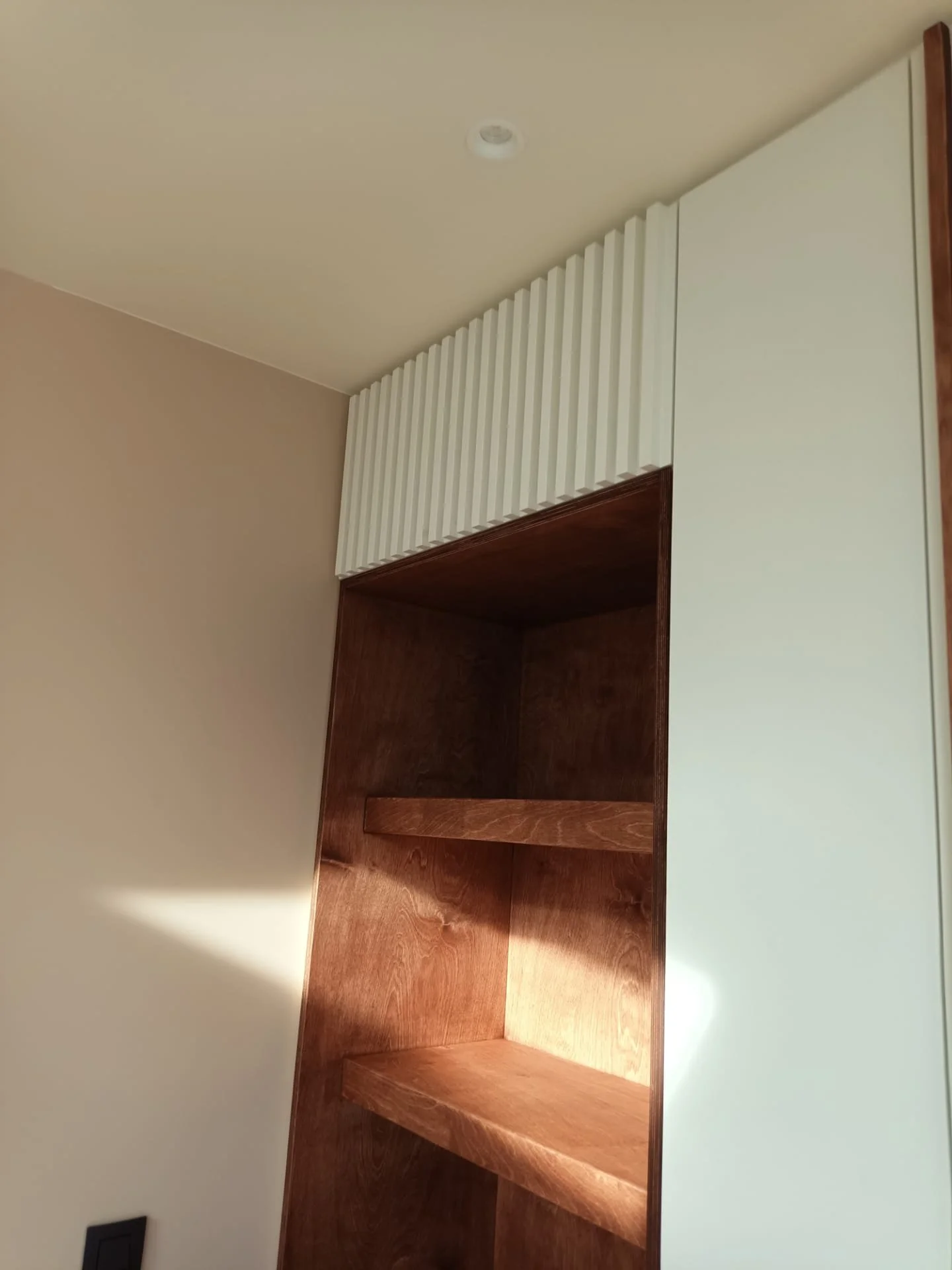 PHOTO-2022-03-04-16-01-22 2.jpg