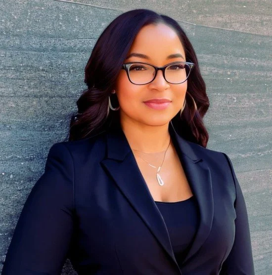 headshot of stefani quarles