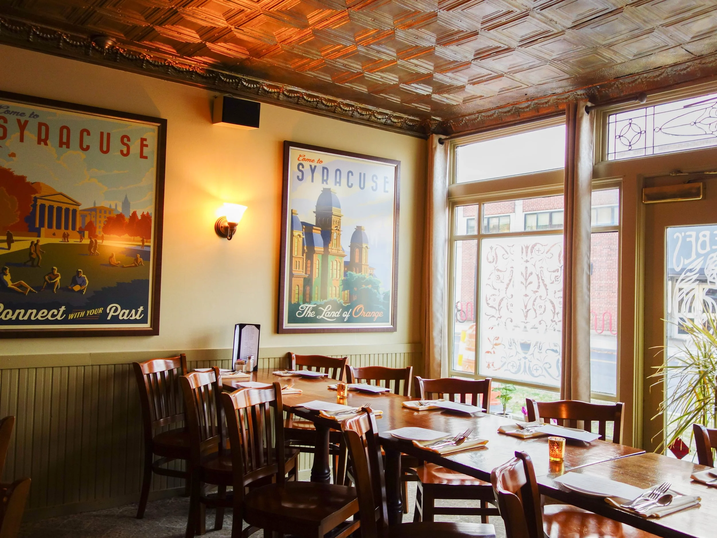 Phoebe's-91.jpg