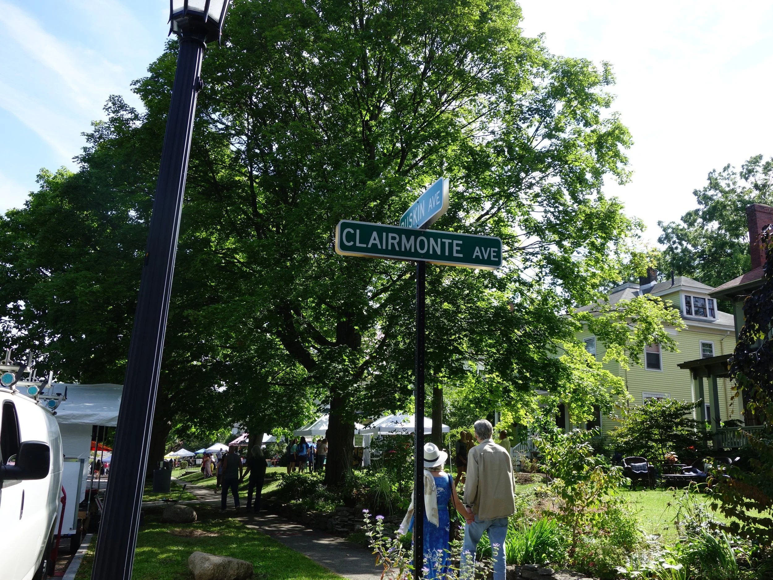sparrowlieu_contributingphotographer_artporches_9:12:26_31.JPG