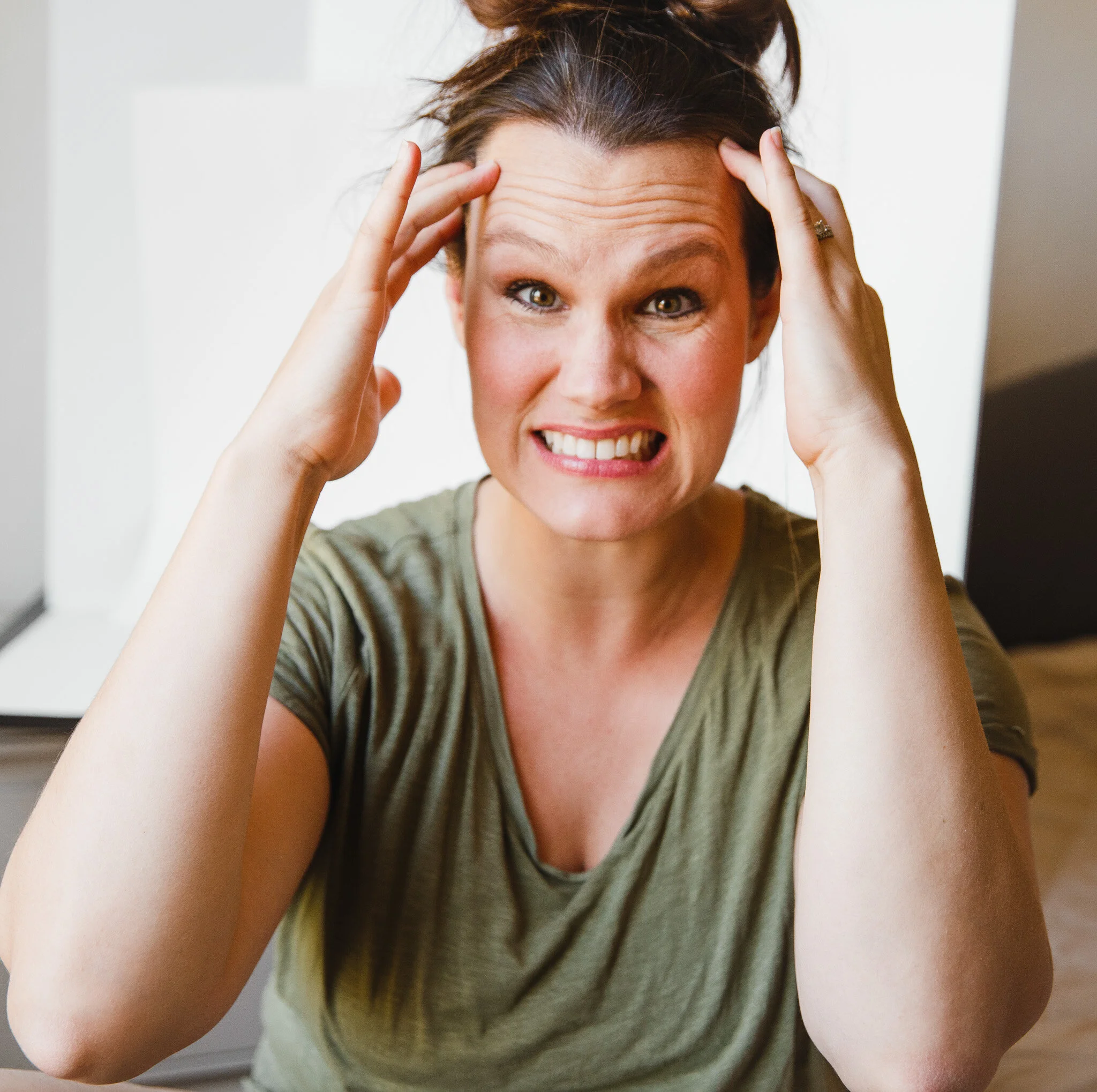 screen_JulieGriffinEducation-headshotsMay2020__116-Square.jpg