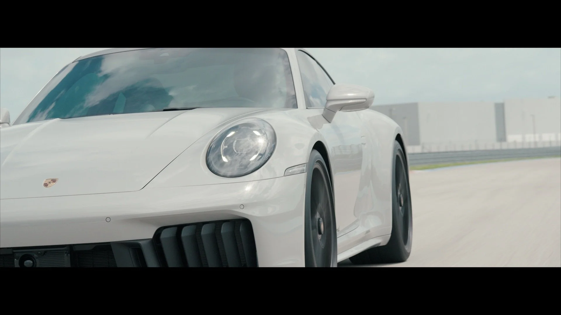 1 OAK Studios Porche Commercial2.jpg