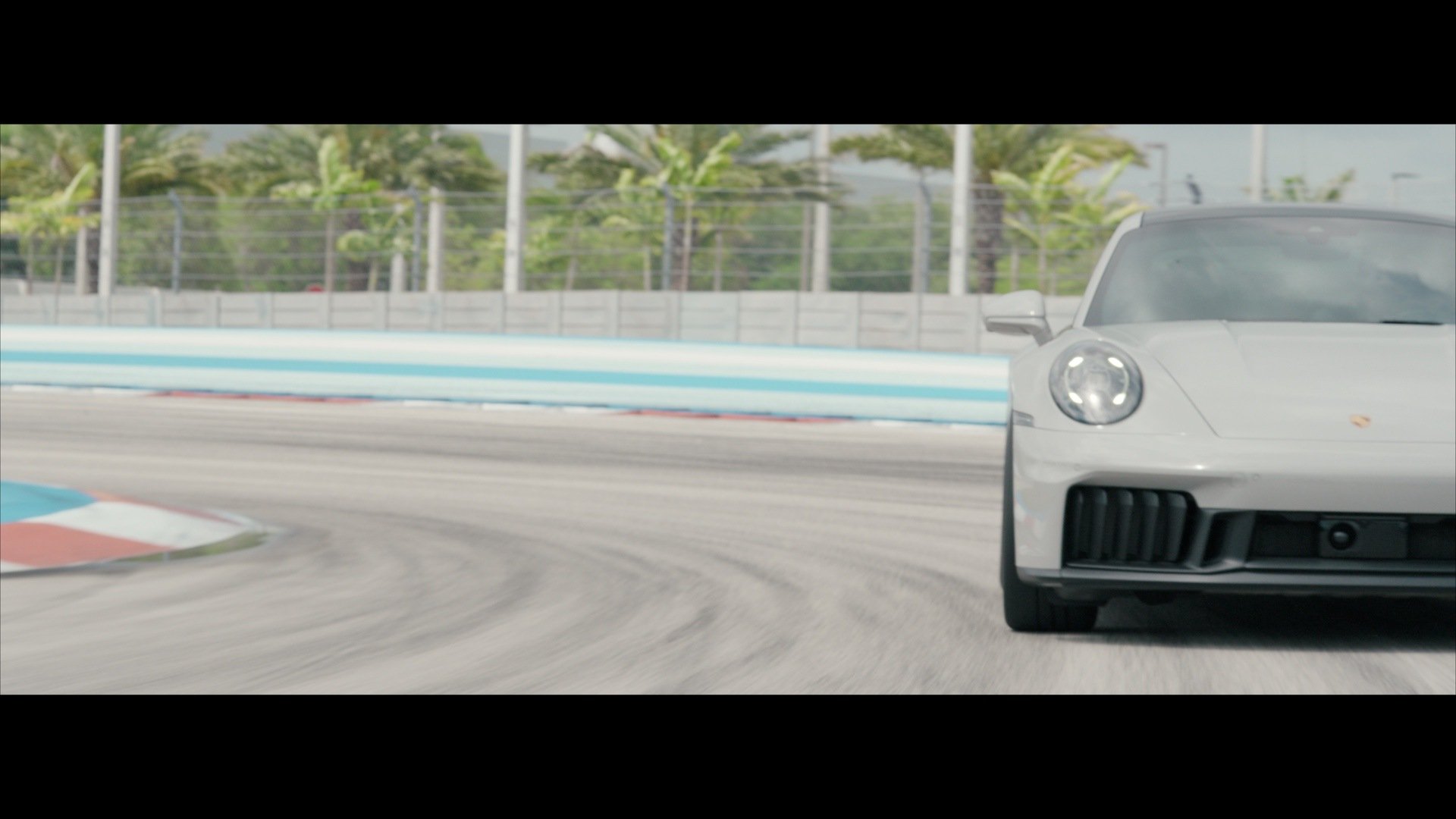 1 OAK Studios Porche Commercial3.jpg