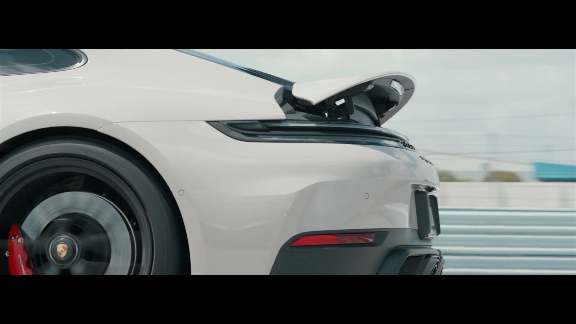 1 OAK Studios Porche Commercial6.jpg