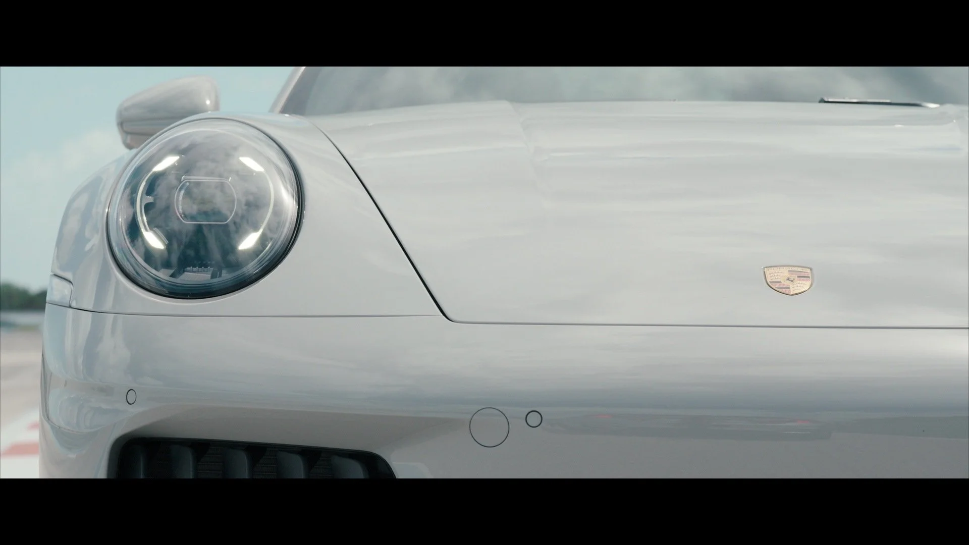 1 OAK Studios Porche Commercial12.jpg