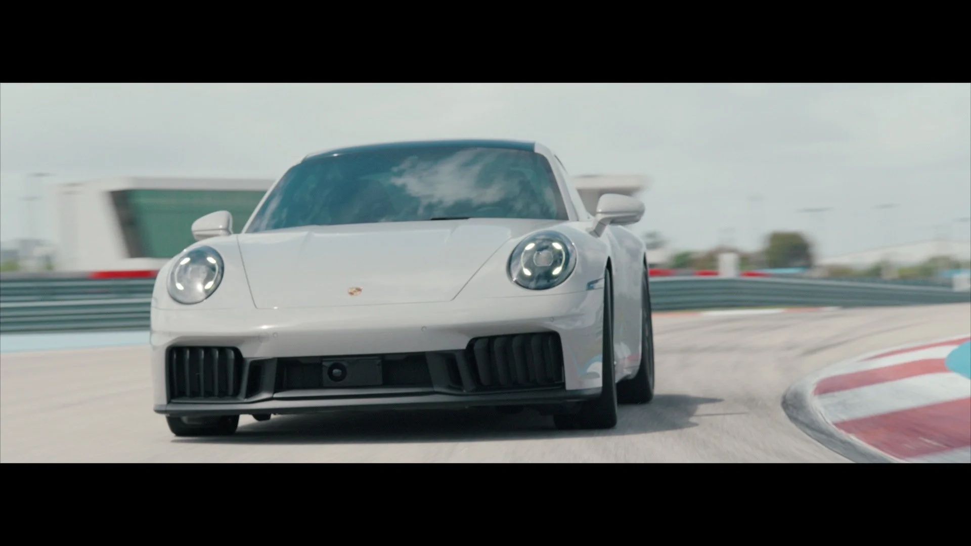 1 OAK Studios Porche Commercial15.jpg