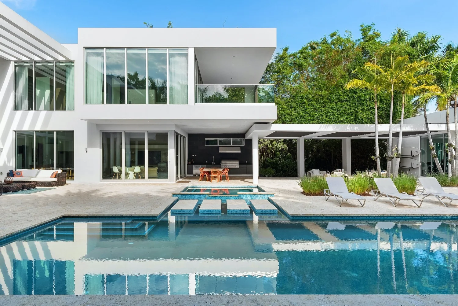 1 OAK Studios | Miami Real Estate Photography and Premier Creative ...