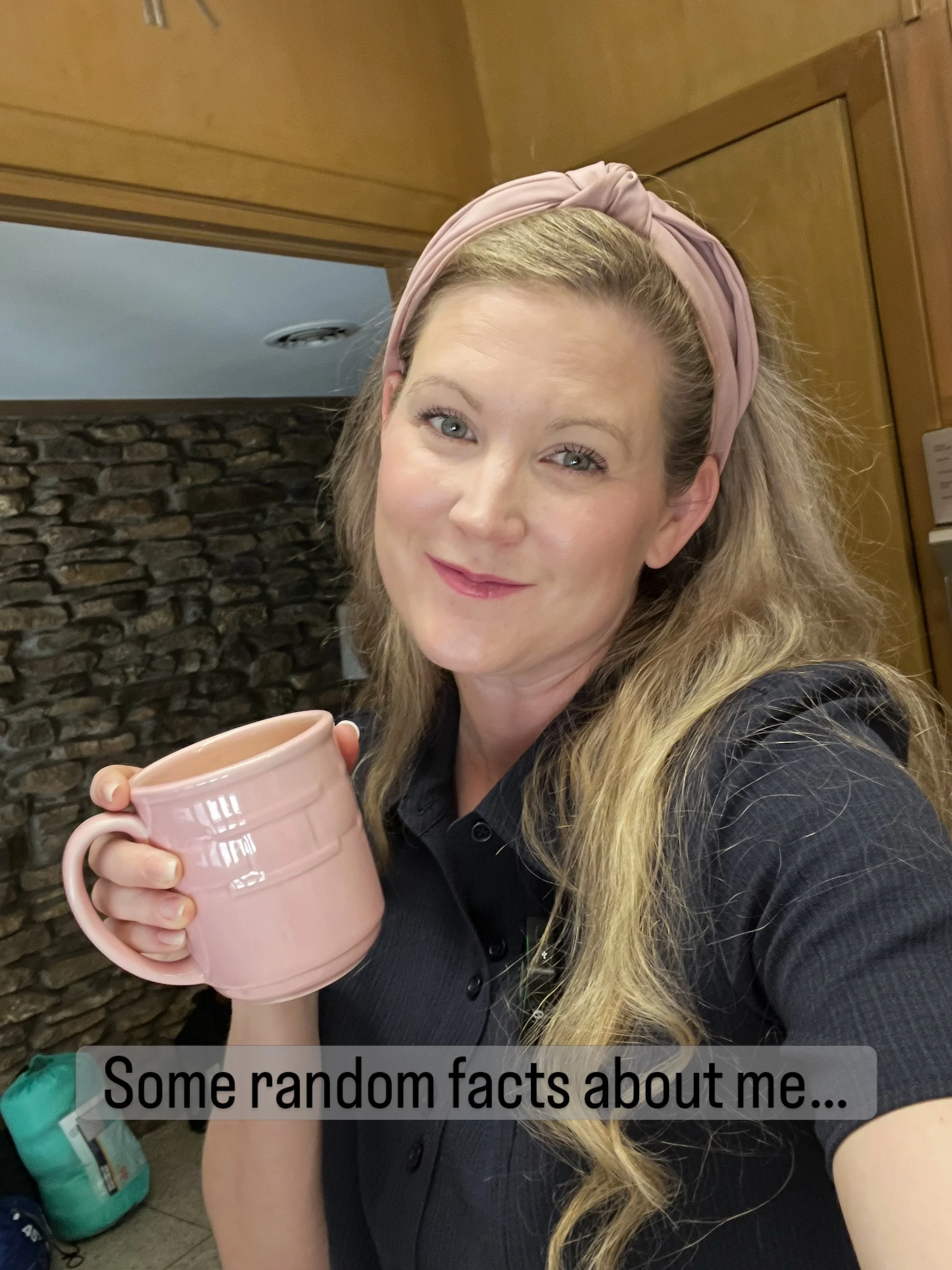Photo dump from this week + some random facts about me. 

What do we have in common?

Let me know in the comments!💕