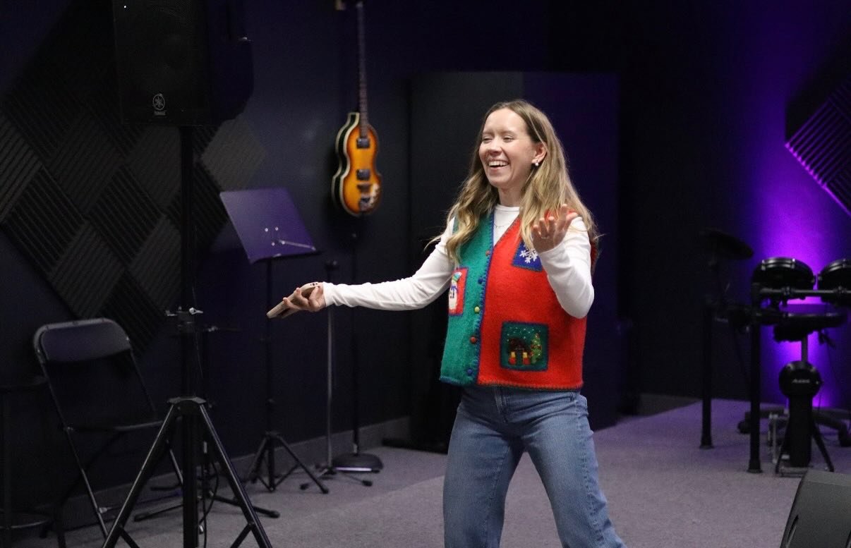 Carroll Studio wishes you a very Merry Christmas filled with rest, creativity, and MUSIC!🎅🏼🎁🎄