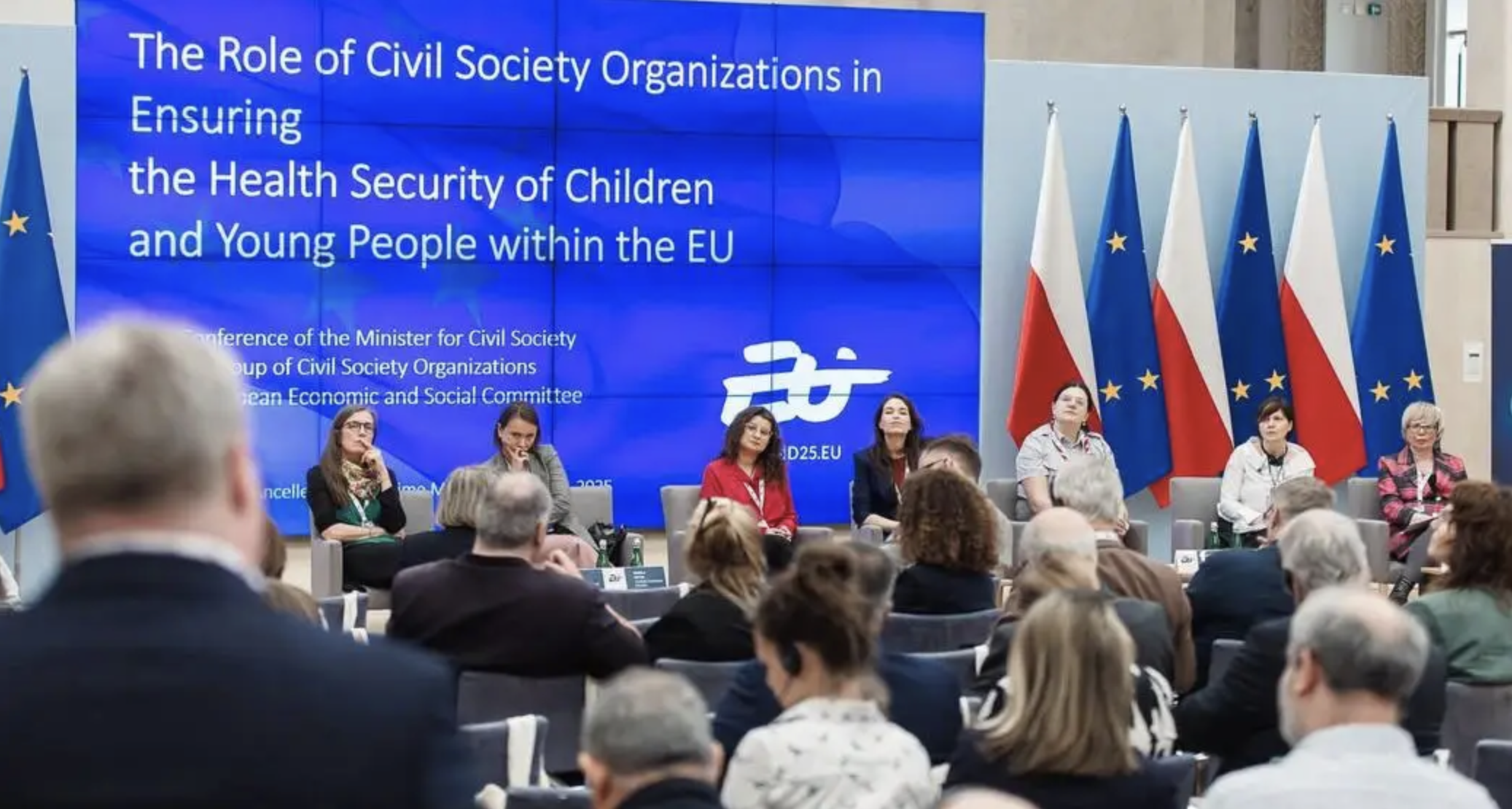 Dialog i polaryzacja w grupach rówieśniczych – wystąpienie na konferencji w KPRM