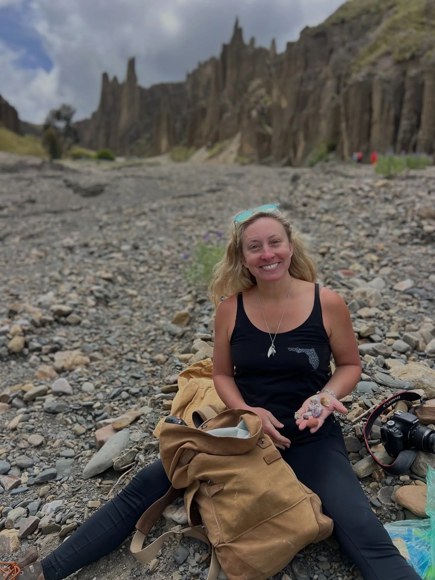 Just take her to a big pile of rocks

Pure joy 🥰
