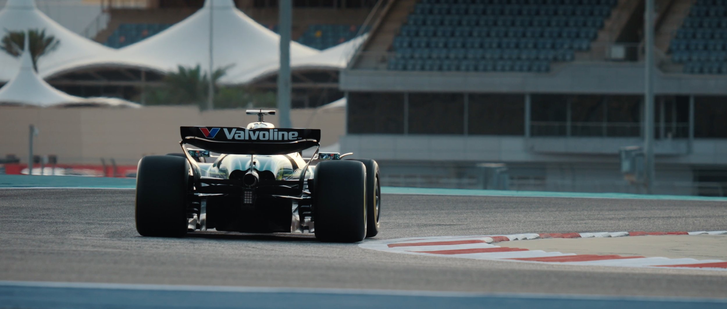 AMF1Bahrain_Ss12.jpg