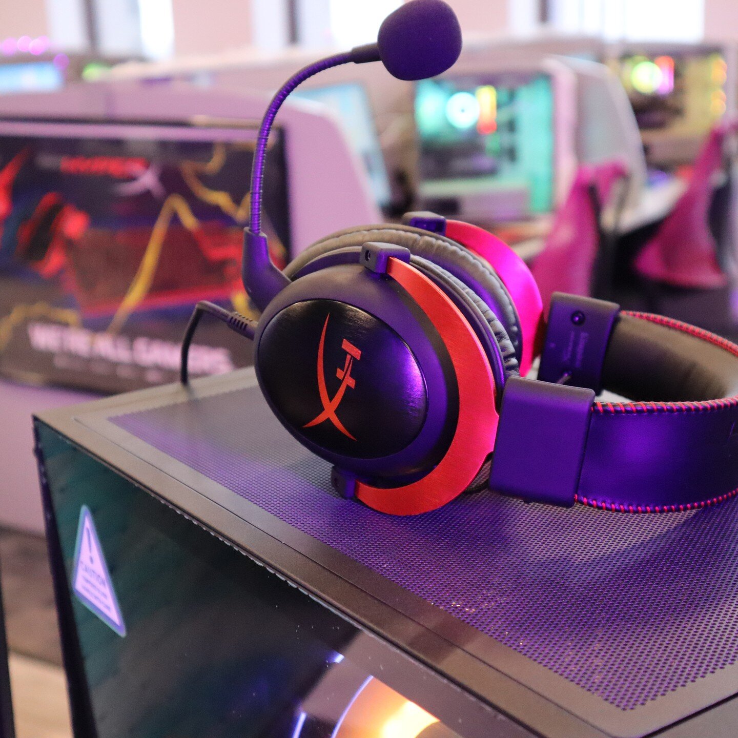 Thank You 🙏

For the last 2 years, @hyperx 
 has been supporting our lounge sponsoring high quality peripherals to make your experience the best it can be.

This year we asked HyperX to support the @bgcrochesterny 
 by providing new peripherals for 