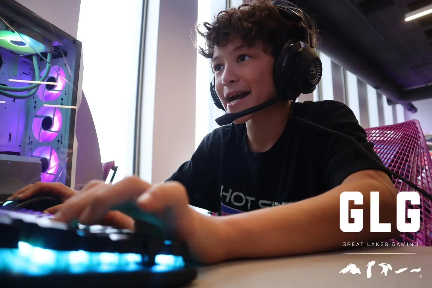 Sign up for our December break Esports camp!

🚨There are only a handful of spots left! 

Give your kids the opportunity to learn about esports, team work, and video editing with like-minded peers.

We have two 2-day sessions available: Dec 22nd &amp