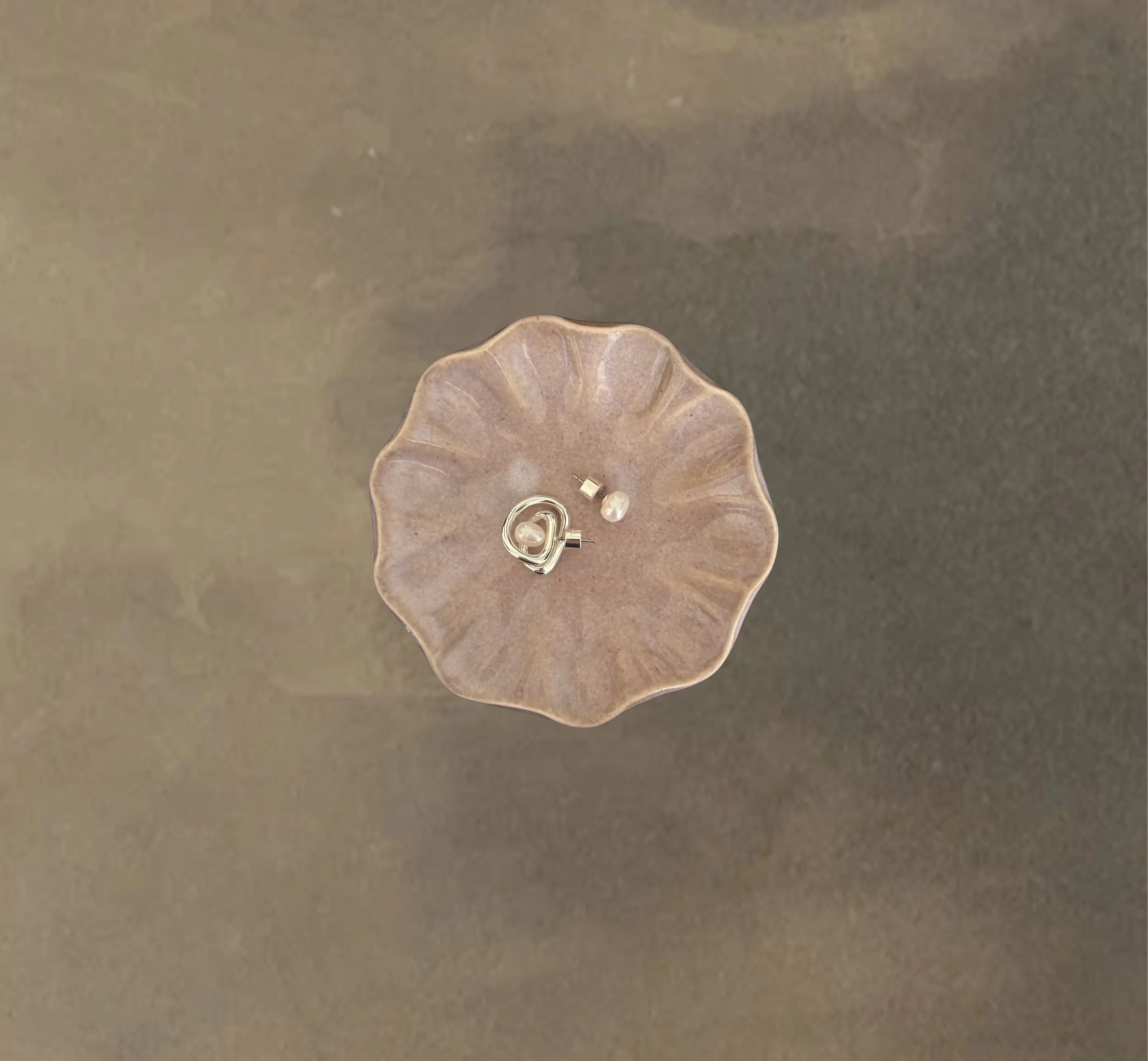 petal mini dish rosa aros.jpg