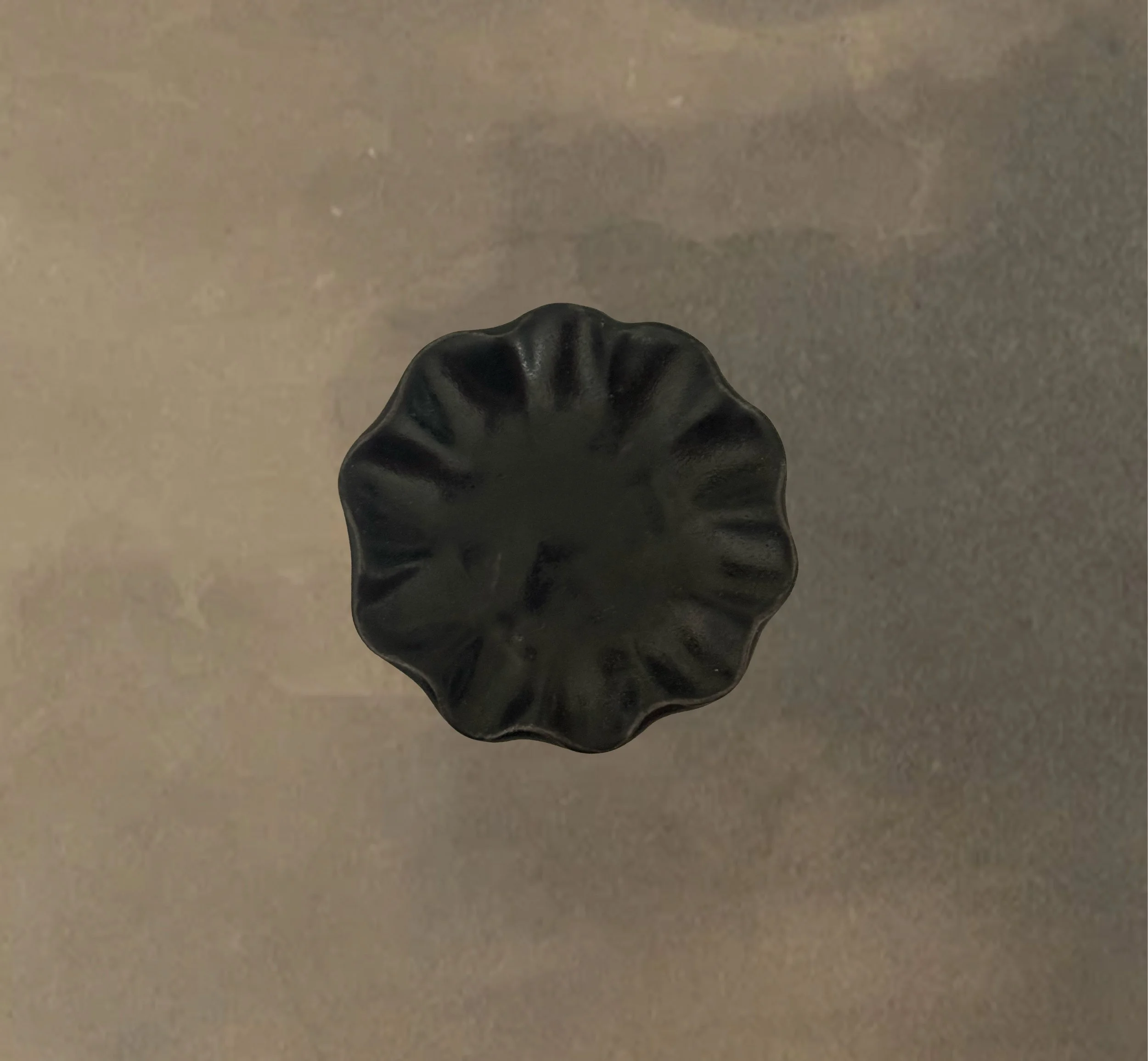 petal mini dish black.jpg