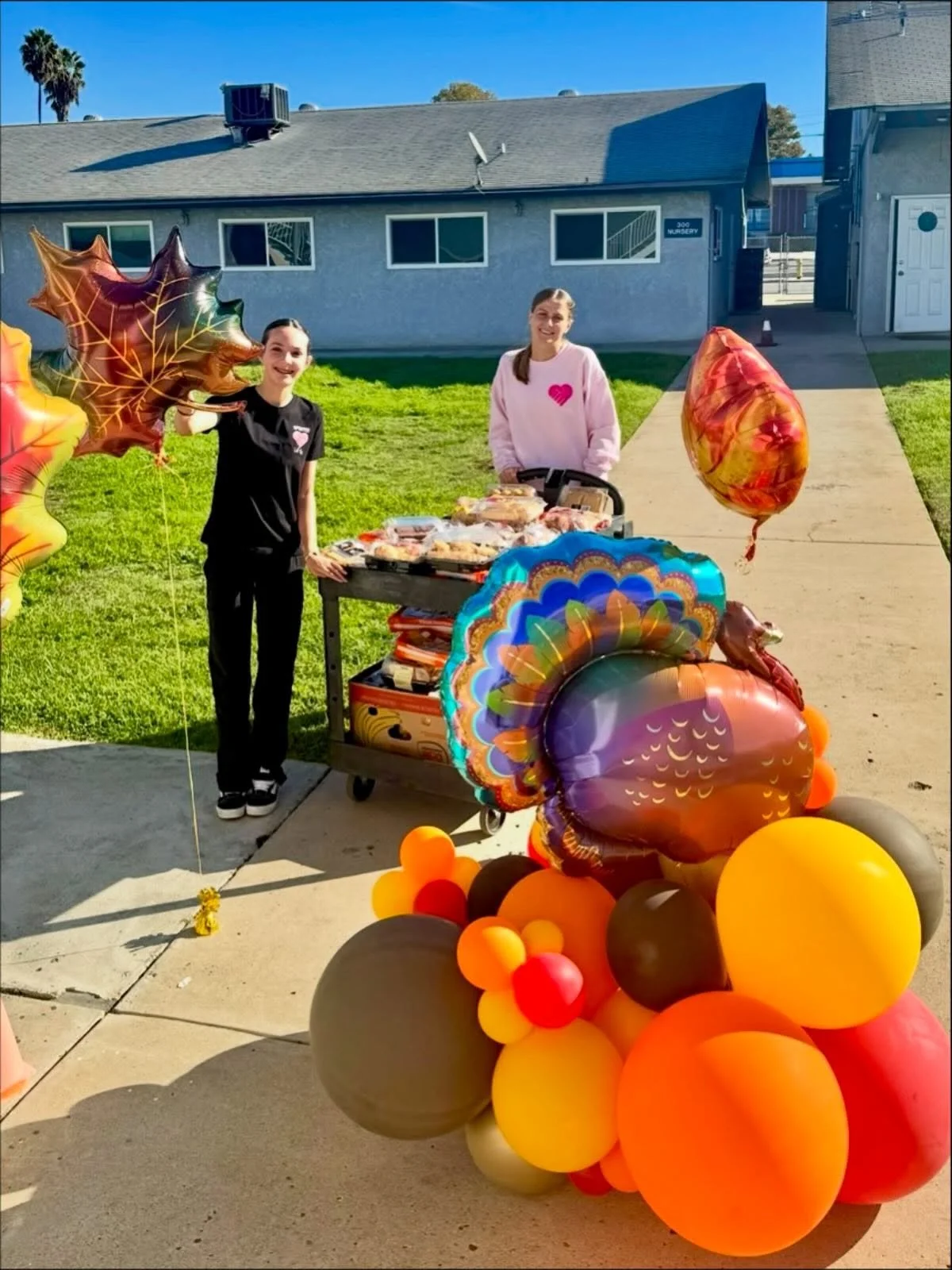 Volunteering @sonshinehaven today!!