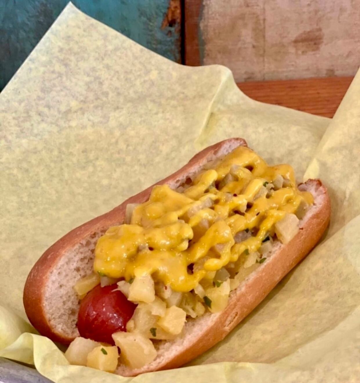 Pineapple on a hotdog. Yes or no? 🍍🌭 

Lahaina Dog: House Made Bun, Eisenberg Gourmet All Beef Dog, Maui Gold Pineapple Chutney, Poha Berry Mustard