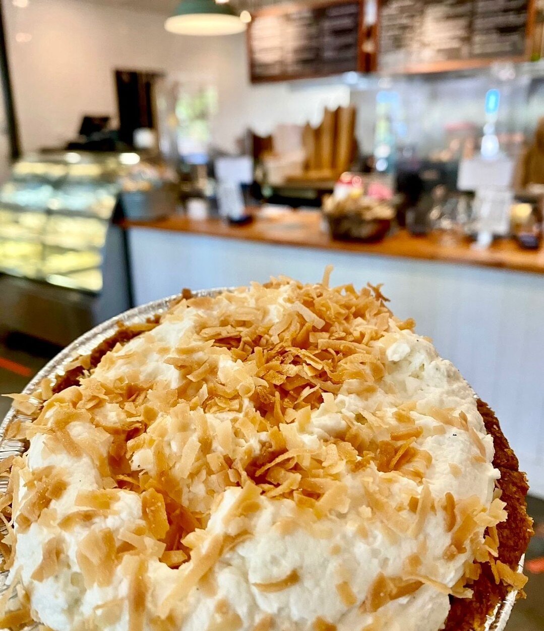 Did you know? Today is National Coconut Cream Pie Day. Just another great reason to stop by for pie! 🥥🥥

#nationalcoconutcreampieday #mauieatlocal
