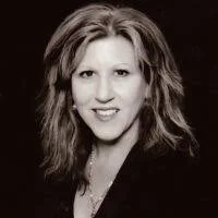 Episode 35: Author, Singer-Songwriter Debra Lynn Shelton