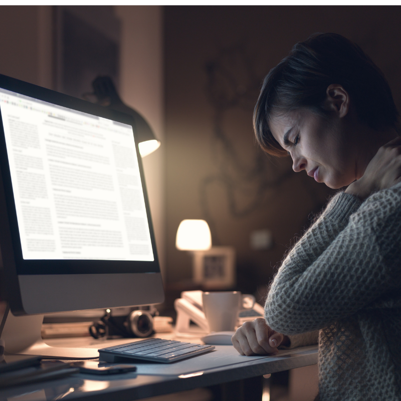 7 Simple workstation changes to prevent neck pain while working.