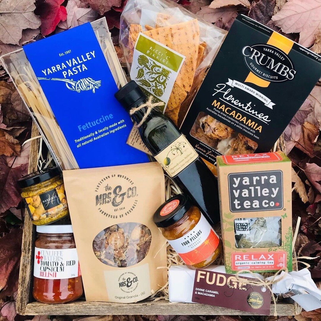 We love working with @yvhampers 😊 Not only do they create beautiful hampers, but all of the goodies inside their hampers are from Yarra Valley businesses 🌿🦘 

#hampers #supportlocal #localproduce #yarravalleyproduce #artisanbiscuits #yvhampers