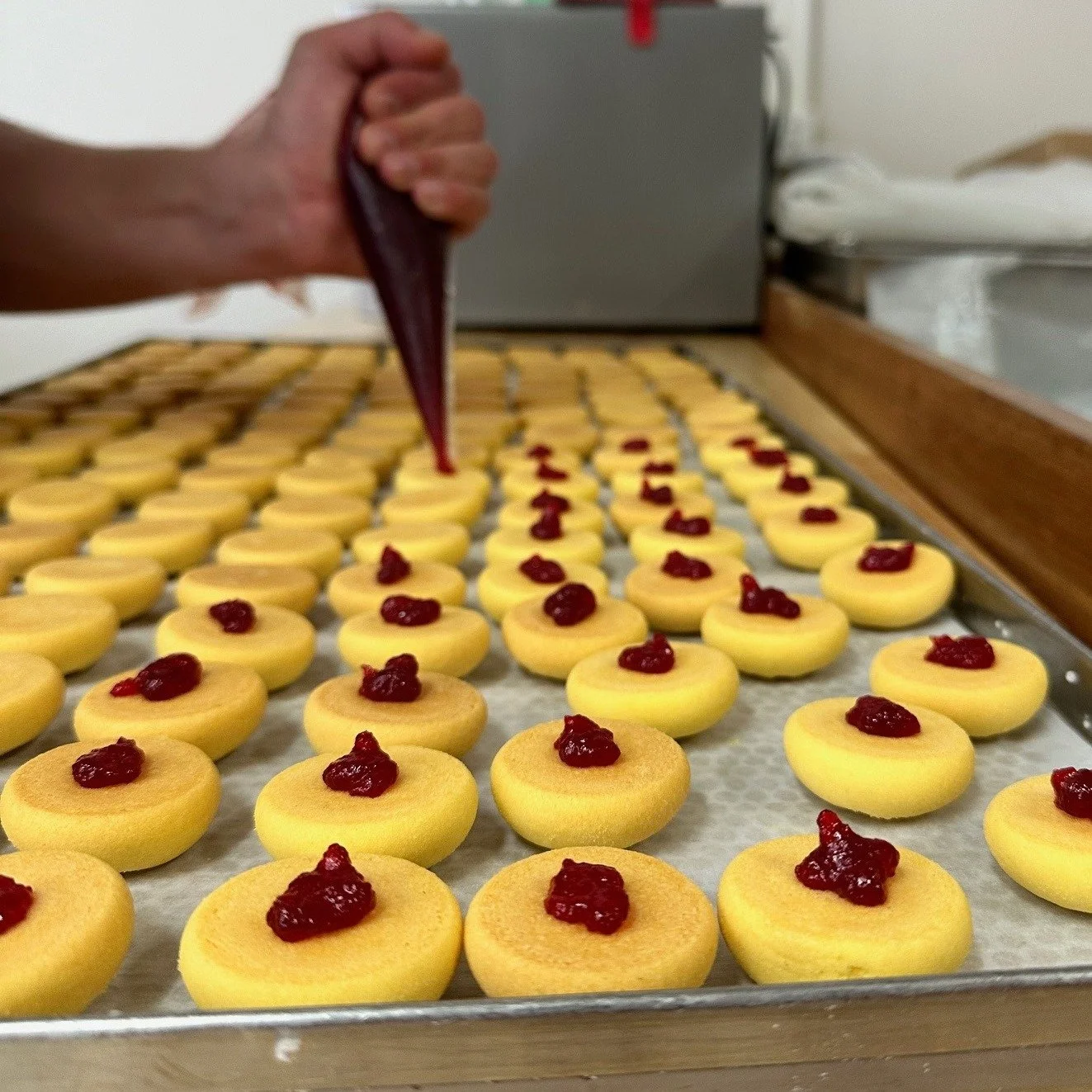 🎄✨ After a warm and sunny Christmas break filled with love, laughter, and a few too many mince pies, the Crumbs kitchen is BACK this Monday! 🥳🍪 
We&rsquo;re rolling up our sleeves and diving straight into baking your favorite biscuits &ndash; swee