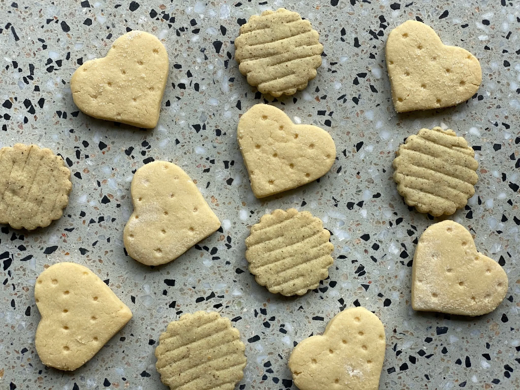 🎁 Show your clients and team some love this season with our corporate hampers! Perfect for Christmas or any occasion, Crumbs hampers are customisable and full of premium handmade biscuits that everyone will adore.

💌 Email us for more info: info@cr