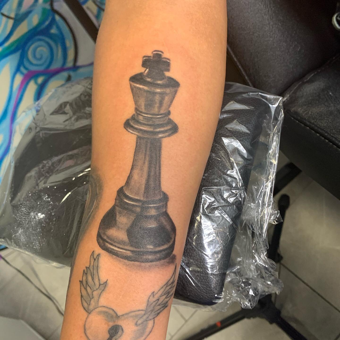#checkmate #chess #king #chesspiece #blackandgreytattoo #blackandgrey #Houston #houstontx #houstontattooartist #slangingink