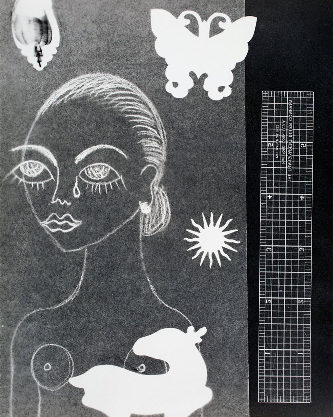 🌞Do you know what a photogram is? 
It’s an image made without a camera by placing objects directly onto the surface of a light-sensitive material then exposing it to light.
Photographer / proto-Surrealist Man Ray is thought to have taught Ro